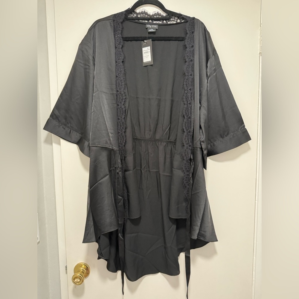 Elegant Black Women's Kimono Robe